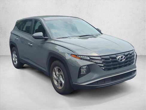 Used 2024 Hyundai Tucson SE FWD image 3