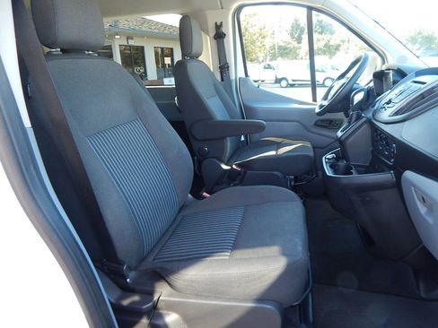 Used 2018 Ford Transit 350 XL image 21