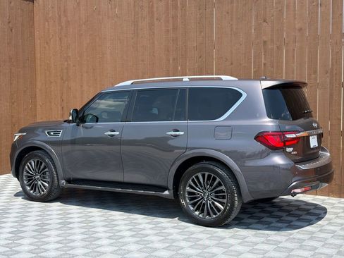 Used 2024 INFINITI QX80 Sensory w/ Cargo Package AWD/4WD image 16