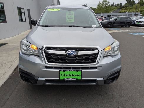 Used 2017 Subaru Forester 2.5i w/ Alloy Wheel Package AWD/4WD image 9