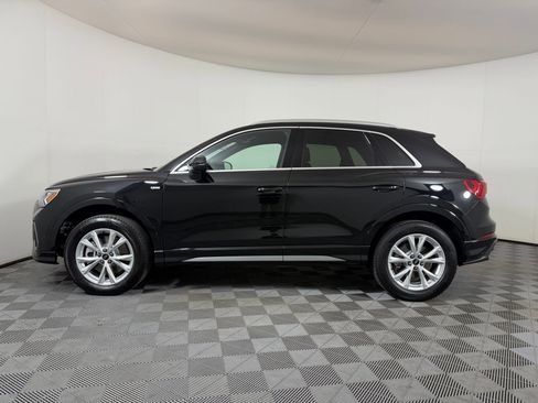 Used 2025 Audi Q3 2.0T Premium w/ Convenience Package AWD/4WD image 2