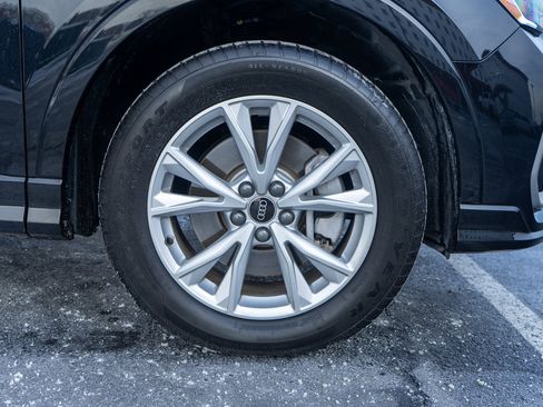 Used 2022 Audi Q3 2.0T Premium image 11