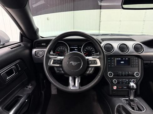 Used 2020 Ford Mustang GT w/ Black Accent Package RWD image 18
