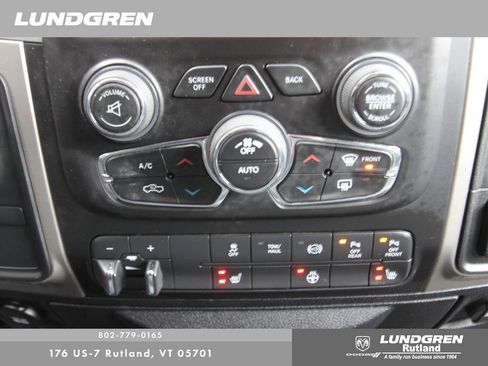 Used 2016 RAM 3500 Big Horn image 24