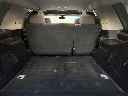 Used 2018 Chevrolet Tahoe 2WD w/ Remote Keyless Entry Package image 15