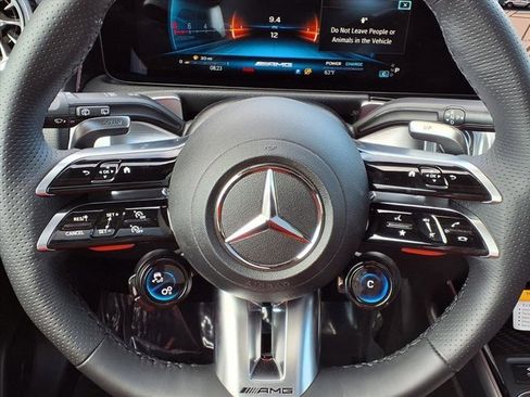 New 2026 Mercedes-Benz GLB 35 AMG 4MATIC image 8