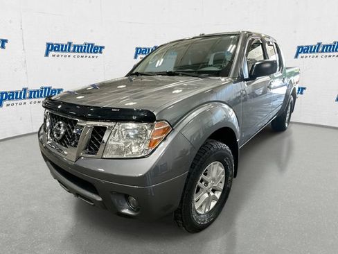 Used 2016 Nissan Frontier SV w/ SV Value Truck Package AWD/4WD image 1
