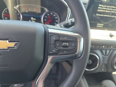New 2025 Chevrolet Blazer LT w/ Midnight/Sport Edition image 21