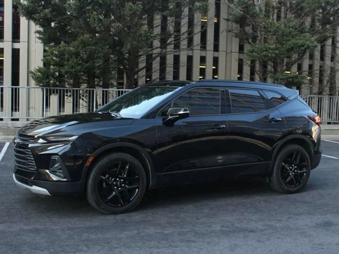 Used 2019 Chevrolet Blazer LT w/ Sound & Technology Package FWD image 13