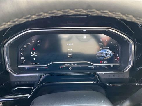 Used 2023 GMC Sierra 1500 Elevation image 10