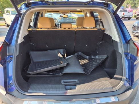 Used 2021 Nissan Rogue Platinum image 9