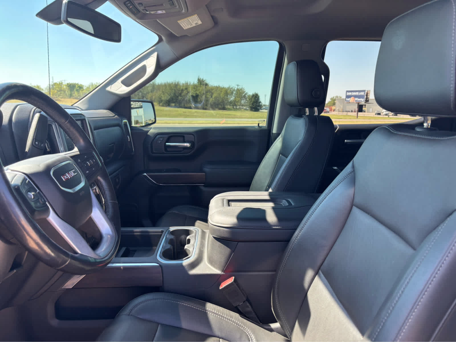 Used 2020 GMC Sierra 1500 SLT AWD/4WD image 16