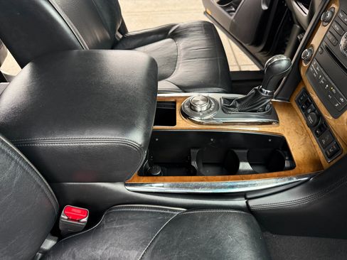 Used 2014 INFINITI QX80 4WD w/ Theater Package image 31