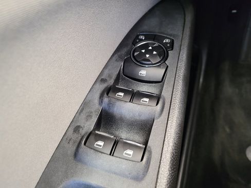 Used 2016 Ford Fusion S FWD image 27