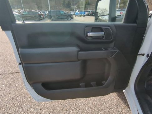 Used 2022 GMC Sierra 3500 Pro w/ Convenience Package image 19