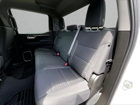 Used 2025 Chevrolet Silverado 1500 LT image 28