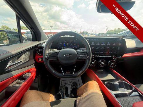 Used 2024 Chevrolet Blazer EV RS AWD/4WD image 14