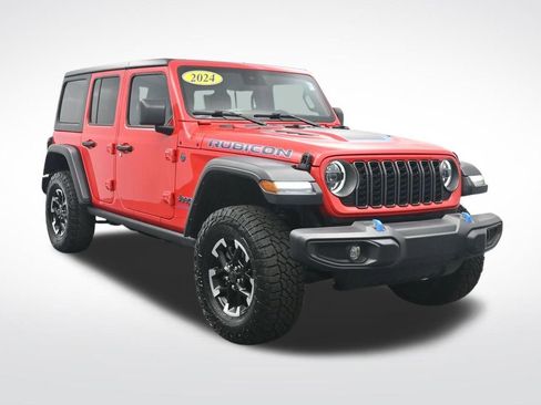 Used 2024 Jeep Wrangler Unlimited Rubicon 4xe AWD/4WD image 3
