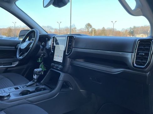 Used 2024 Ford Ranger XLT w/ Technology Package image 29
