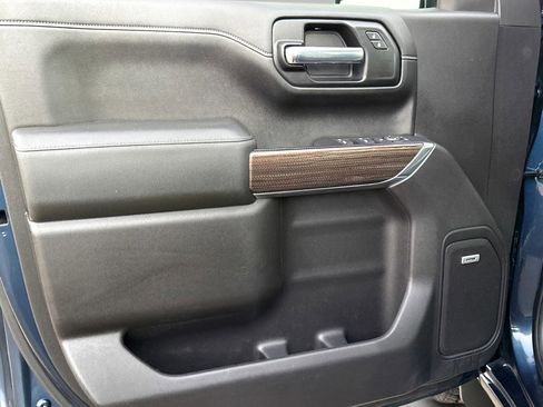 Used 2020 Chevrolet Silverado 1500 RST w/ All-Star Edition image 17