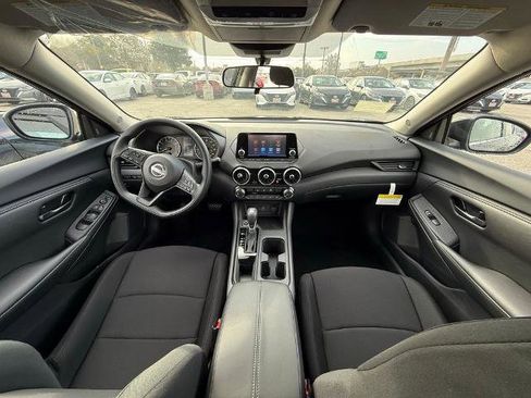 New 2025 Nissan Sentra S image 12