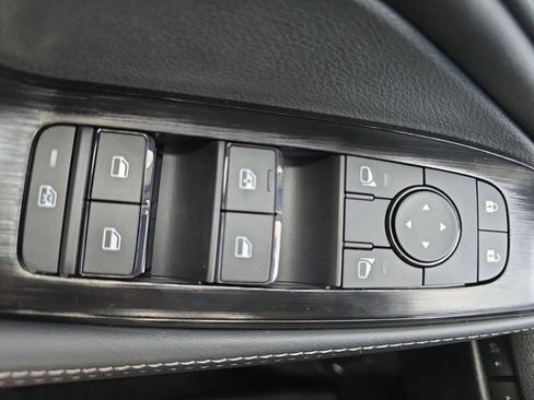 New 2026 Nissan Rogue Dark Armor AWD/4WD image 30