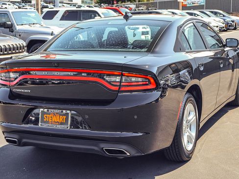 Used 2023 Dodge Charger SXT RWD image 18