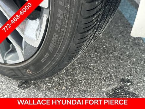 Used 2022 Kia Forte GT w/ GT Technology Package FWD image 13