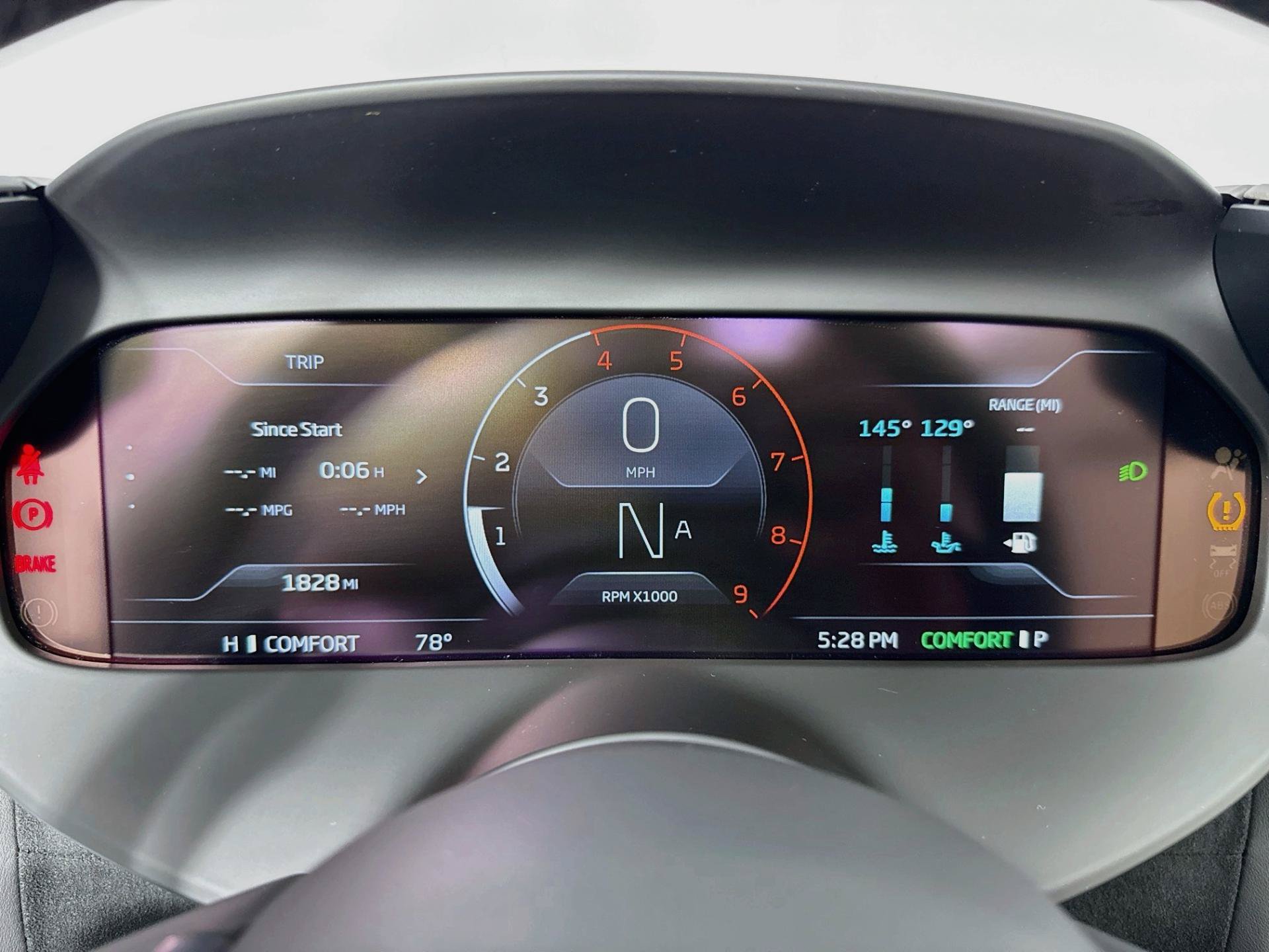 Used 2024 McLaren 750S Spider RWD image 13