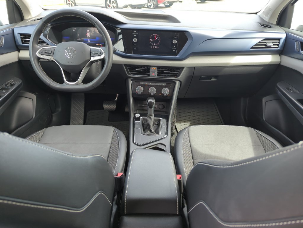 Used 2023 Volkswagen Taos SE FWD image 15