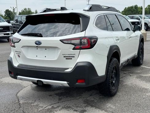 Used 2023 Subaru Outback Touring XT AWD/4WD image 3