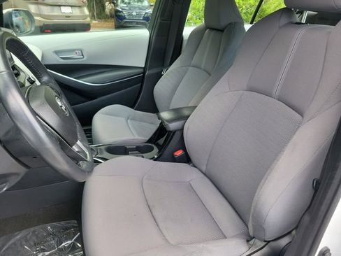 Used 2024 Toyota Corolla SE image 30