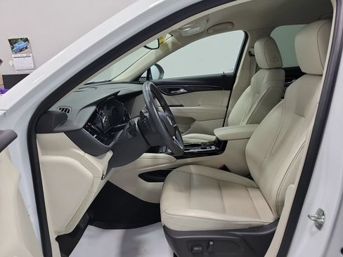 Used 2022 Buick Envision Essence w/ Safety Package FWD image 2