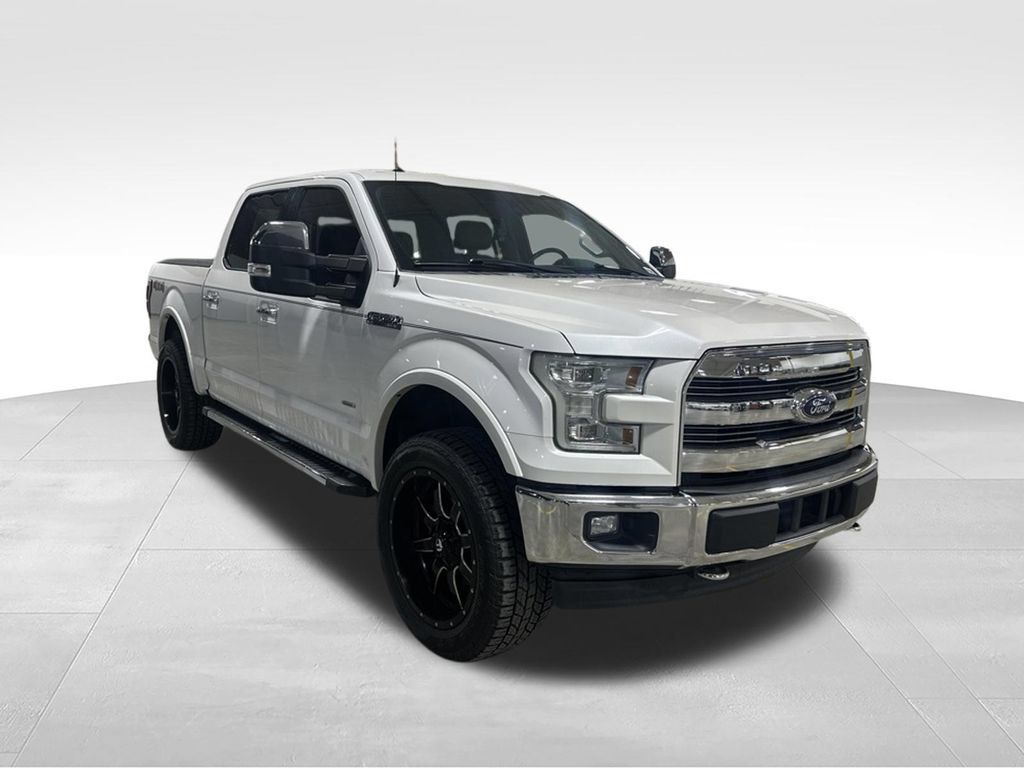Used 2017 Ford F150 Lariat w/ Equipment Group 502A Luxury AWD/4WD image 5