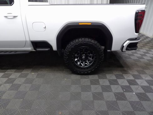 Used 2024 GMC Sierra 2500 AT4 w/ AT4 Premium Plus Package image 46