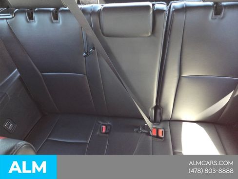 Used 2024 Toyota Highlander Limited AWD/4WD image 15