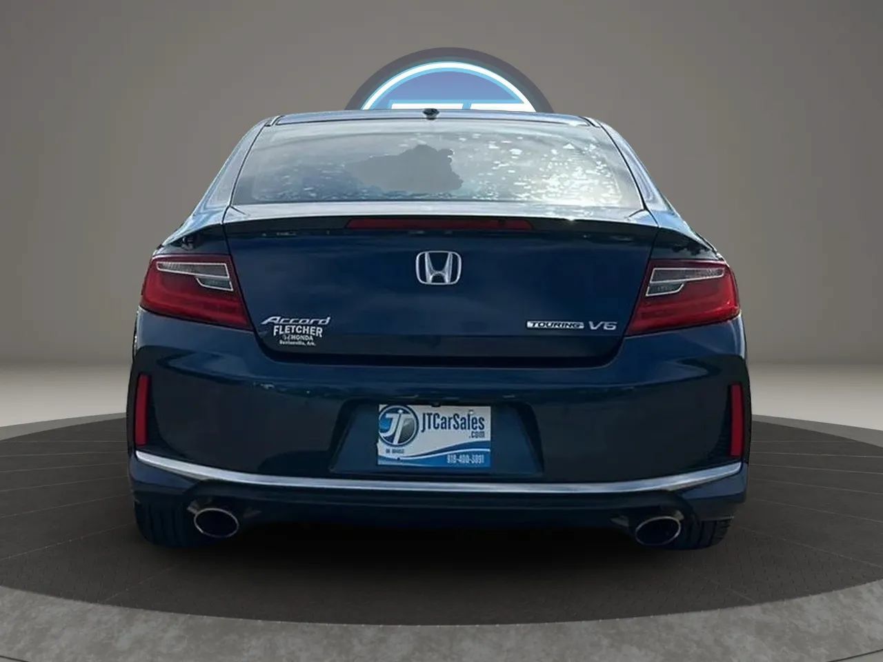 Used 2017 Honda Accord Touring image 18