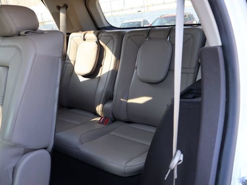 Used 2020 Lincoln Aviator Reserve w/ Equipment Group 202A AWD/4WD image 31