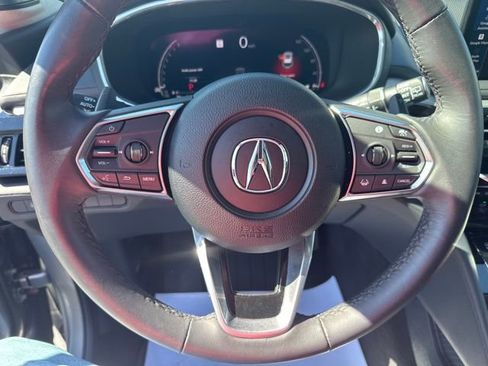 Used 2025 Acura MDX SH-AWD w/ Technology Package image 8