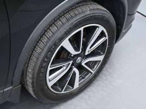 Used 2019 Nissan Rogue SL w/ Premium Package AWD/4WD image 44