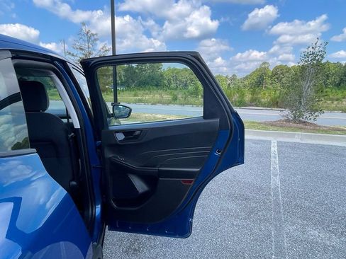 Used 2022 Ford Escape S FWD image 47