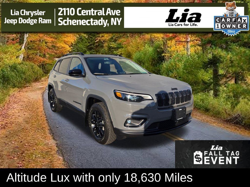 Used 2023 Jeep Cherokee Altitude Lux w/ Lux Elite Package AWD/4WD image 1