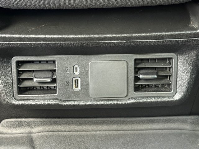 Used 2024 Chevrolet Silverado 1500 Custom RWD image 8