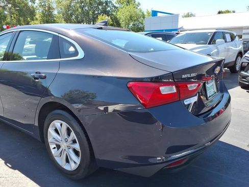 Used 2025 Chevrolet Malibu LT FWD image 8