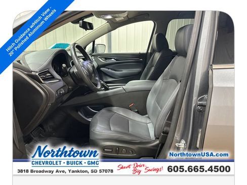 Used 2020 Buick Enclave Premium w/ Surround and Sites Package AWD/4WD image 10