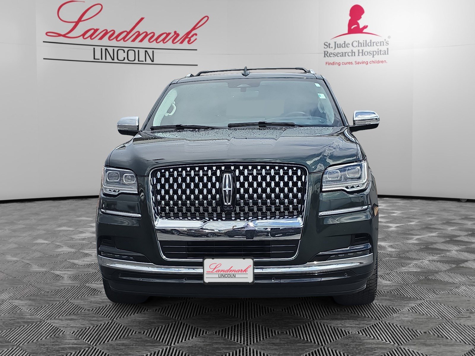 Certified 2022 Lincoln Navigator Black Label AWD/4WD image 8
