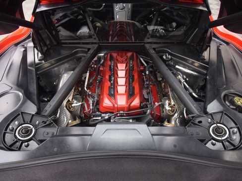 Used 2023 Chevrolet Corvette Stingray Premium Cpe w/ Z51 Performance Package RWD image 26