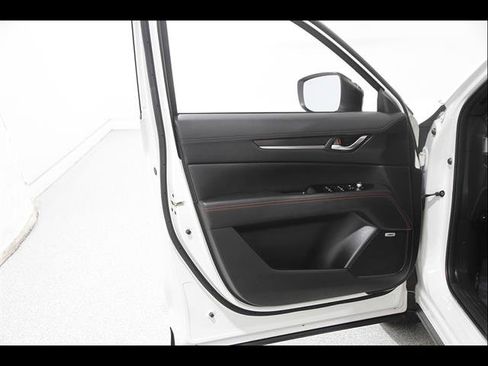 Certified 2024 MAZDA CX-5 Carbon Edition AWD/4WD image 4