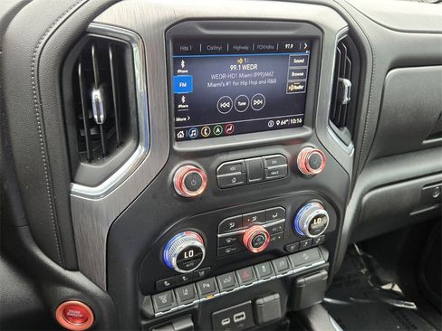 Used 2020 GMC Sierra 2500 Denali w/ Denali Ultimate Package image 22