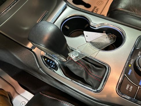 Used 2018 Jeep Grand Cherokee Trailhawk w/ Trailhawk Luxury Group image 20